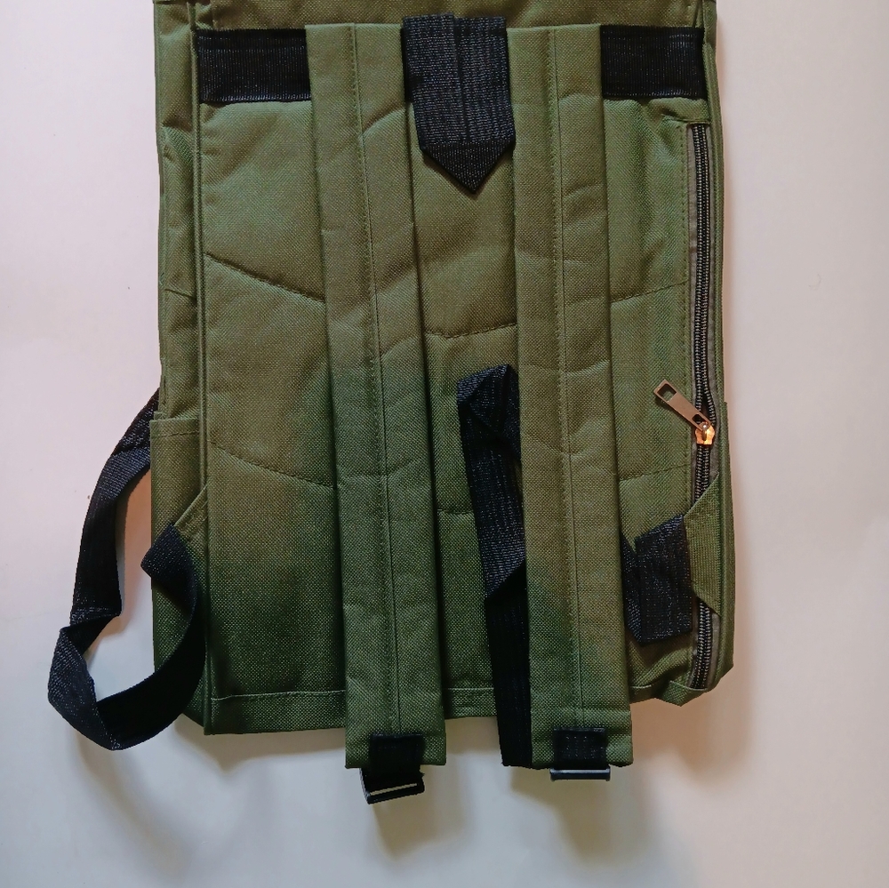 Backpack - Picture 2 of 3